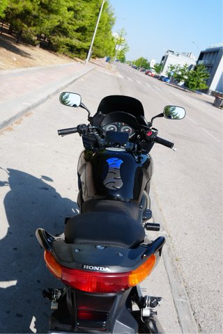 Honda CBF600S Negra