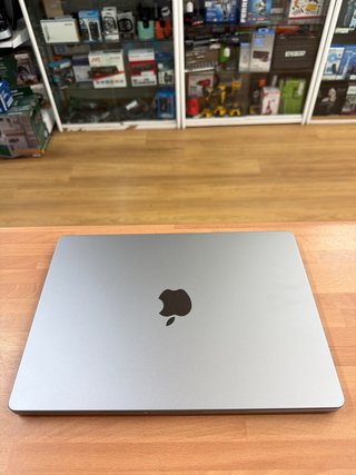 MacBook Pro 2021 14” M1 Pro 16GB RAM 512GB SSD