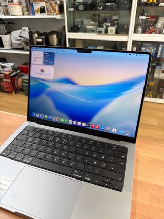 MacBook Pro 2021 14” M1 Pro 16GB RAM 512GB SSD