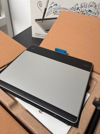 Wacom Intuos Creative Pen Tablet