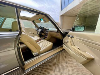 Mercedes-Benz SLC 1978