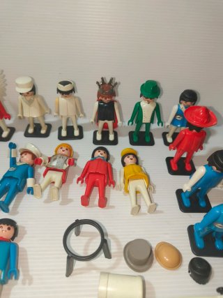 Lotto Playmobil anni '70, LEGGI