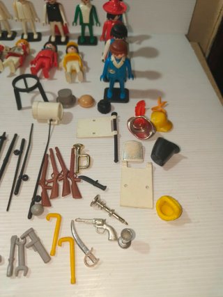 Lotto Playmobil anni '70, LEGGI