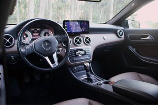 Mercedes-Benz Clase A 200 AMG Line