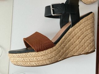 Sandalias Bimba y Lola Verano