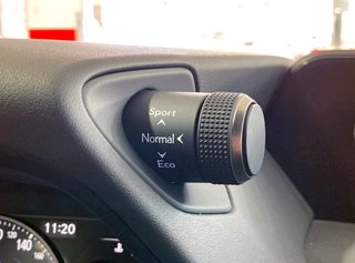Lexus UX 2022