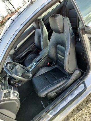 Mercedes-Benz E coupé 350 CDI AMG IMPECABLE