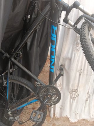Bicicleta de adulto, 2*100 euros