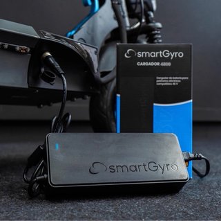 Cargador SmartGyro 4800 Patinete Eléctrico