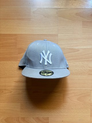 Gorra New Era Yankees Gris Talla 7