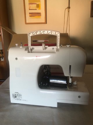 Máquina de coser Singer Serenade