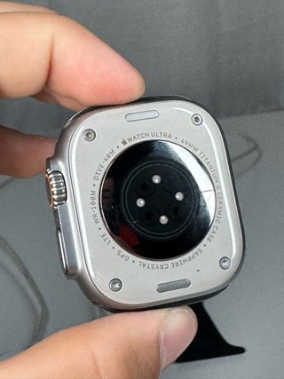 Apple Watch Ultra 87%