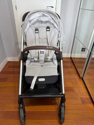 Silla de paseo + capazo Cybex