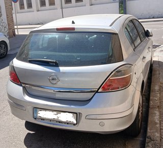 Opel Astra 2010 1.6 115 cv Automatico Gasolina