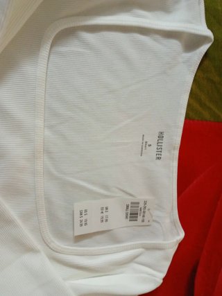 Camiseta Hollister manga larga blanca S