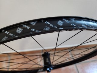 Rueda delantera DT Swiss HX 1700 29" E-Bike 6T