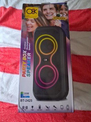 Altavoz OK Party Box LED TWS Karaoke