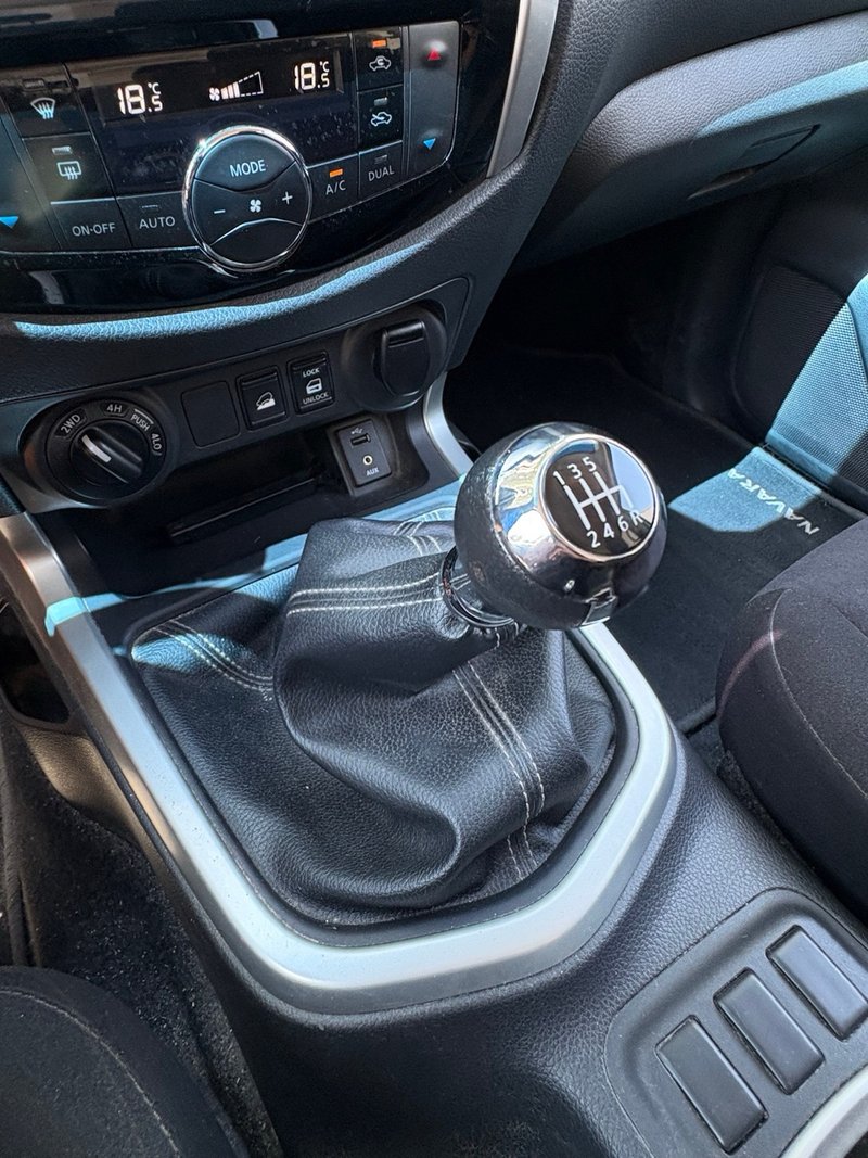 Nissan Navara 2017, foto 23