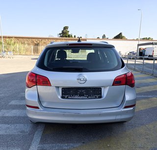 Opel Astra 2014