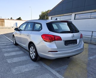 Opel Astra 2014