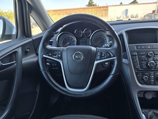 Opel Astra 2014