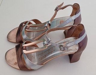Sandalias Hispanitas Oro y Plata