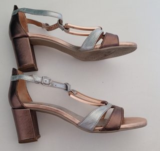Sandalias Hispanitas Oro y Plata