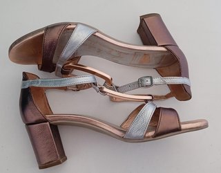 Sandalias Hispanitas Oro y Plata