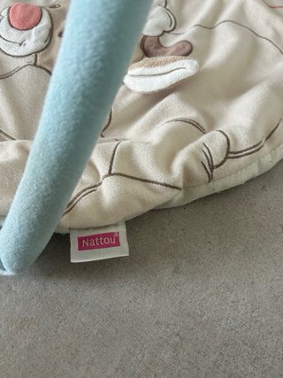 Manta de juegos para bebé con peluches