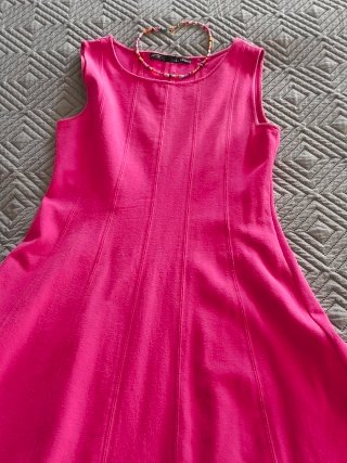 Vestido fucsia Zara