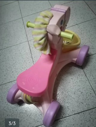 Caballito infantil 4 ruedas