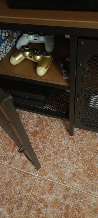 Mueble TV Fjalbo Ikea en metal negro