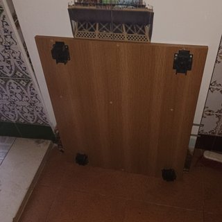 Armario estrecho blanco