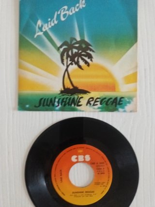 SINGLES REGGAE