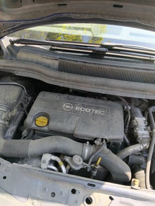Opel Zafira 2011