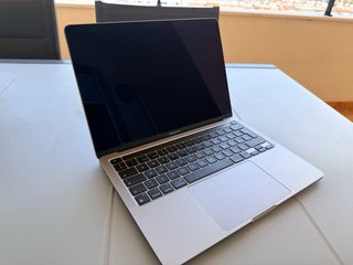 MacBook Pro 13” M1 8GB RAM 256GB SSD