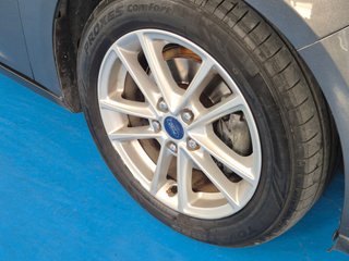 Ford Focus 1.0 Ecoboost A-S-S 125v Titanium
