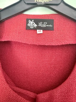 Conjunto de chaqueta y falda señora