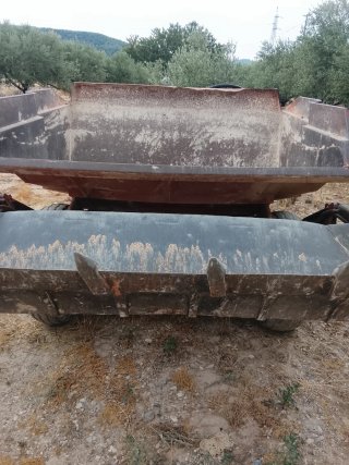 Dumper Autocargable 2000kg