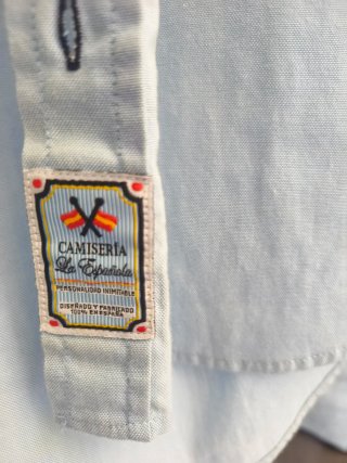Camisa Celeste La Española Talla M