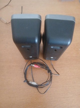 Altavoces Woxter Negros