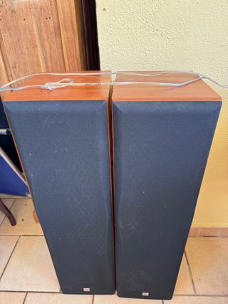 Altavoces JBL Northridge E Series