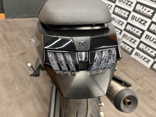 Peugeot PM01 (125cc de combustión)
