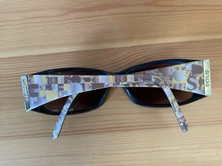 Gafas de sol Tous negras y rosas