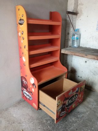 Mueble expositor Lacasitos