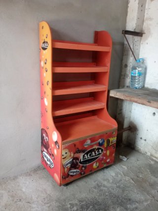 Mueble expositor Lacasitos