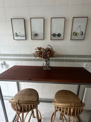 Mesa alta / consola madera y patas de hierro