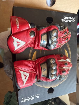 Guantes Dainese Moto Rojos y Negros