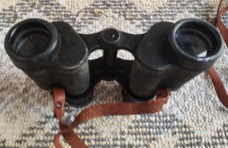 Binocolo vintage  universa