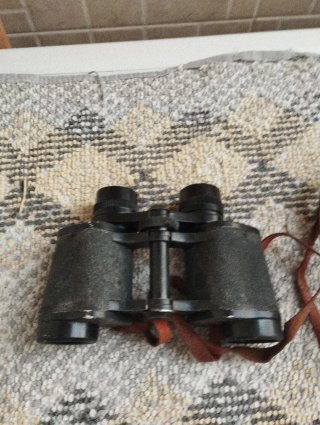 Binocolo vintage  universa